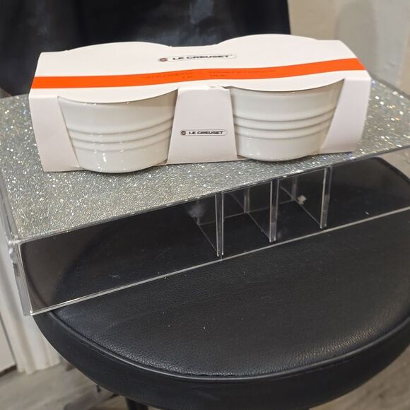 Le Creuset Stoneware Round Straight Wall Ramekin, Set Of 2 - Picture 9 of 10